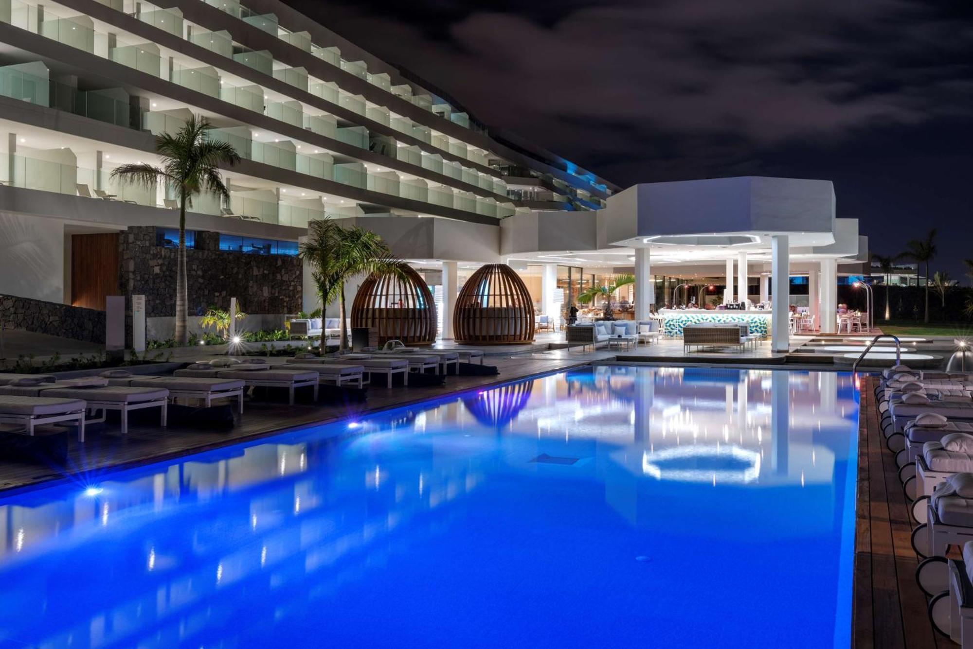Royal Hideaway Corales Beach - Adults Only Адехе Екстериор снимка