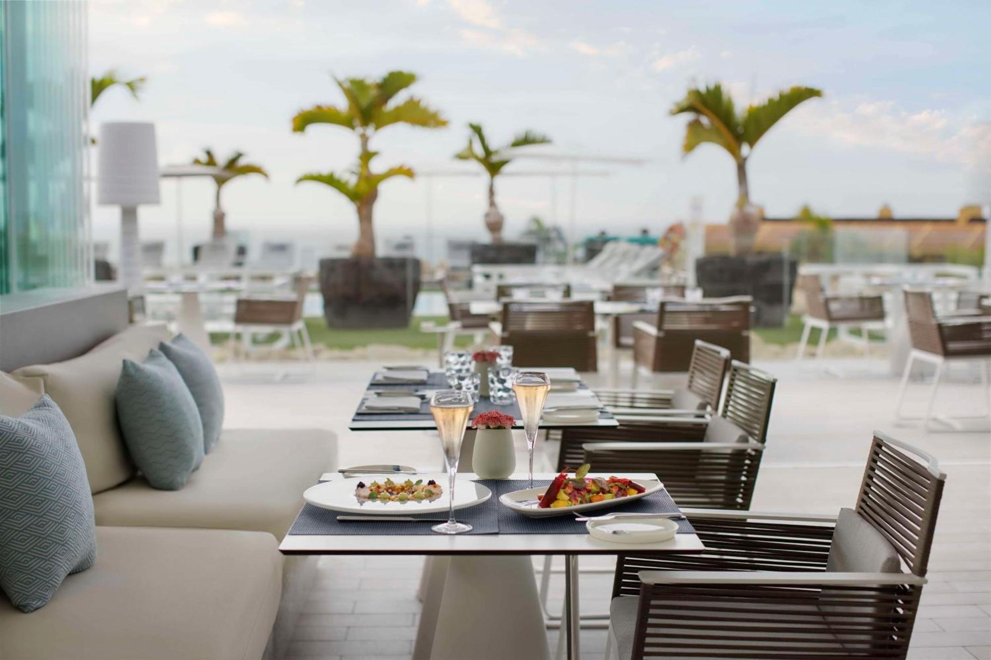 Royal Hideaway Corales Beach - Adults Only Адехе Екстериор снимка